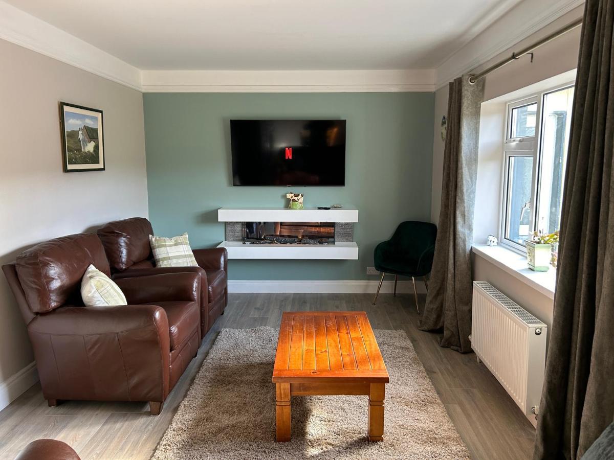 Buttermilk Lodge Guest Accommodation Clifden Extérieur photo