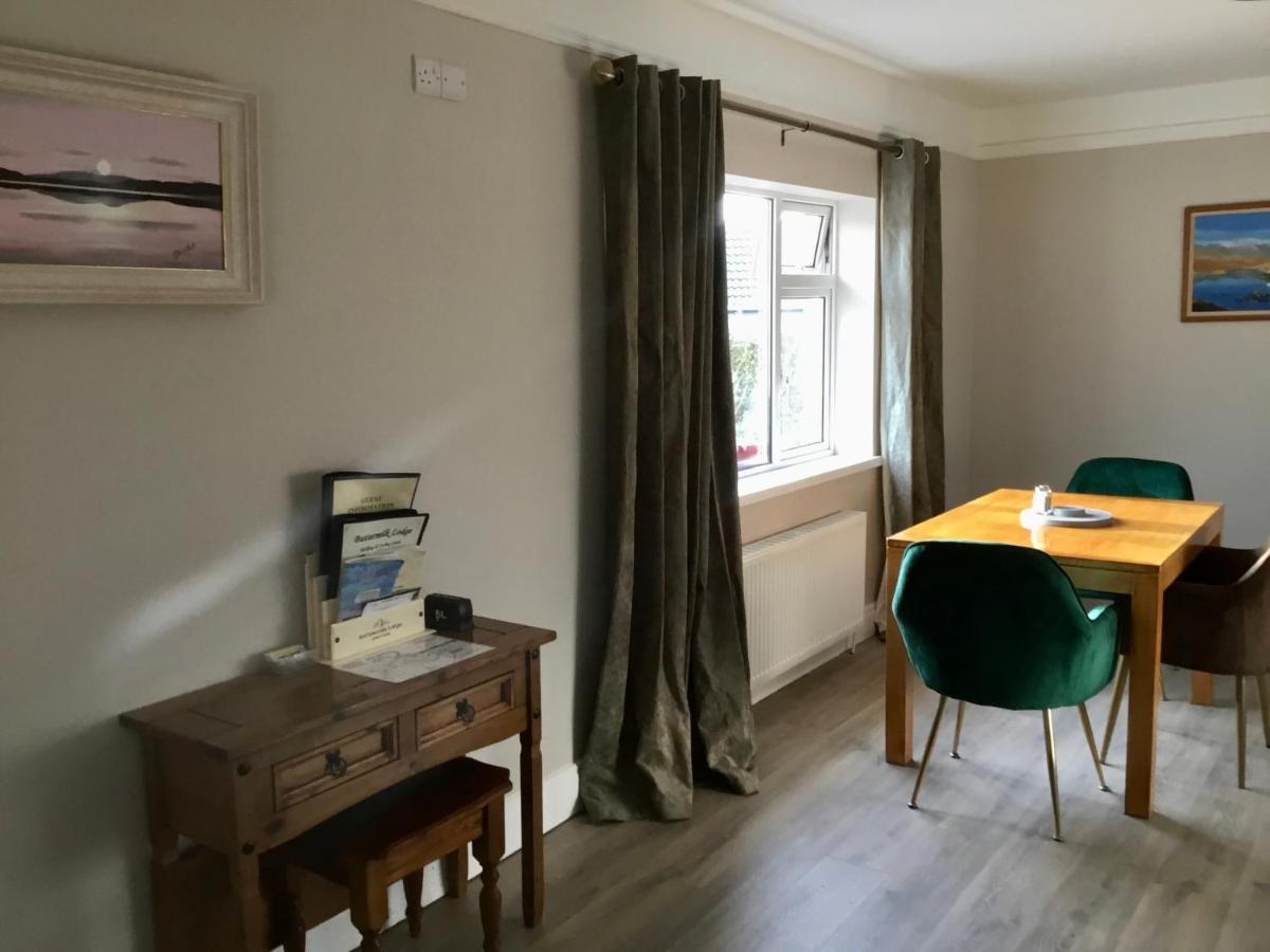 Buttermilk Lodge Guest Accommodation Clifden Extérieur photo
